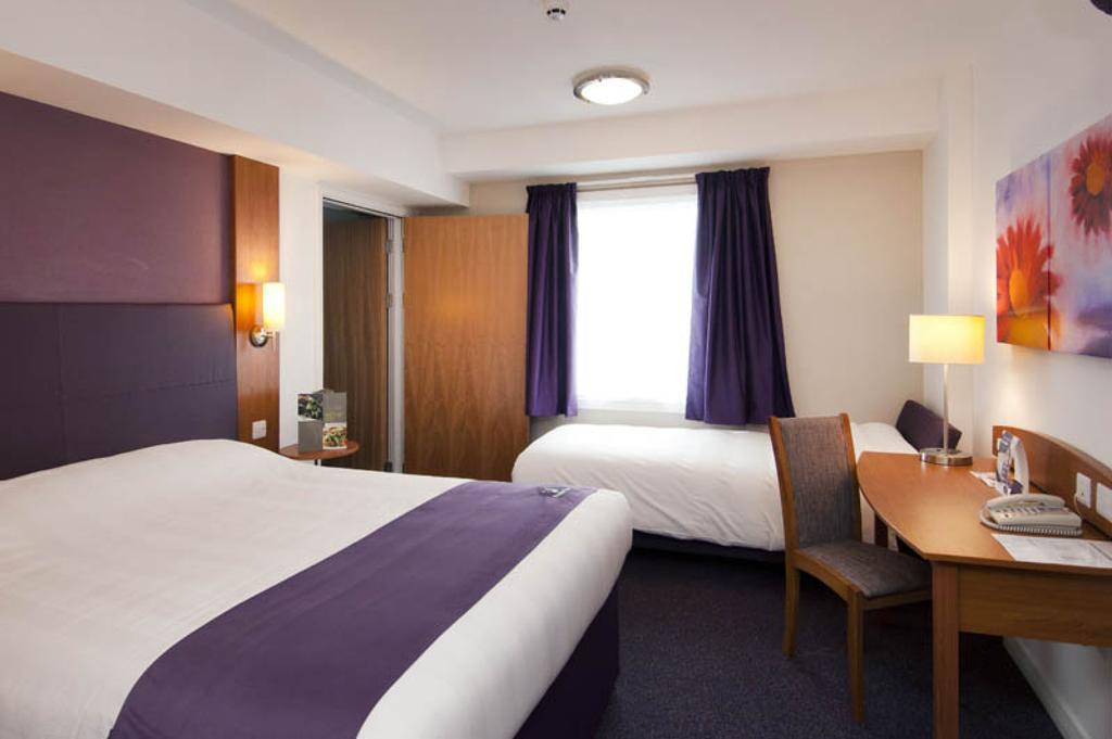 Premier Inn Manchester Bury Cameră foto